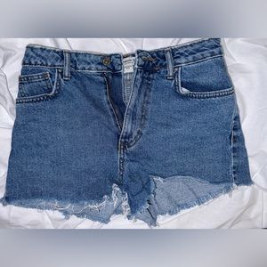 Small/25 denim frayed shorts from Forever 21